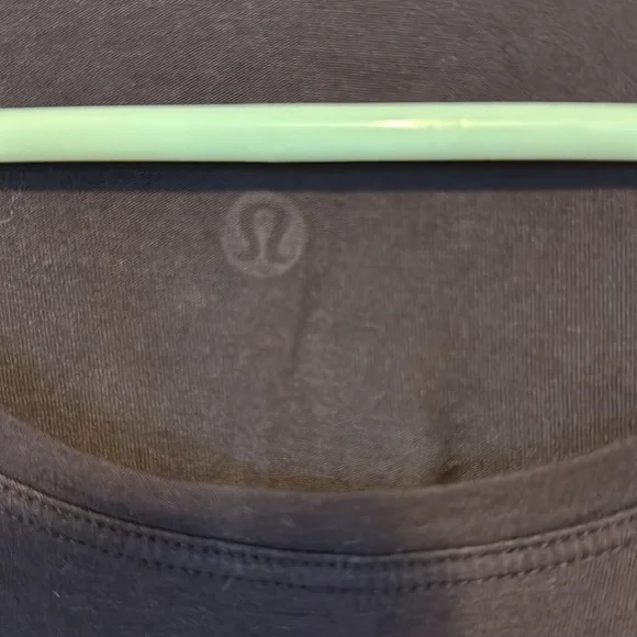 Lululemon long sleeve shirt - Picture 2 of 11